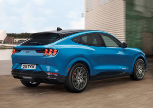 Leasing Ford Mustang Mach E en LOA ou LLD