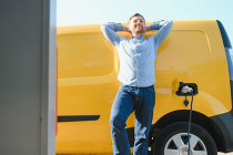 Mandataire utilitaires électriques : avantages, offres, devis