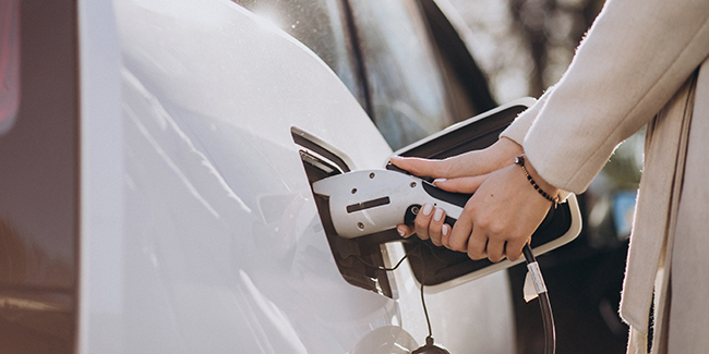 Quel type de prise choisir pour recharger sa voiture électrique ?